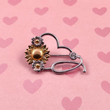 Load image into Gallery viewer, Adorable Sunflower Heart Pin