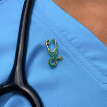 Load image into Gallery viewer, Green/Gold Stethoscope Pin
