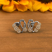 Load image into Gallery viewer, Sunflower Heart Stud Earrings